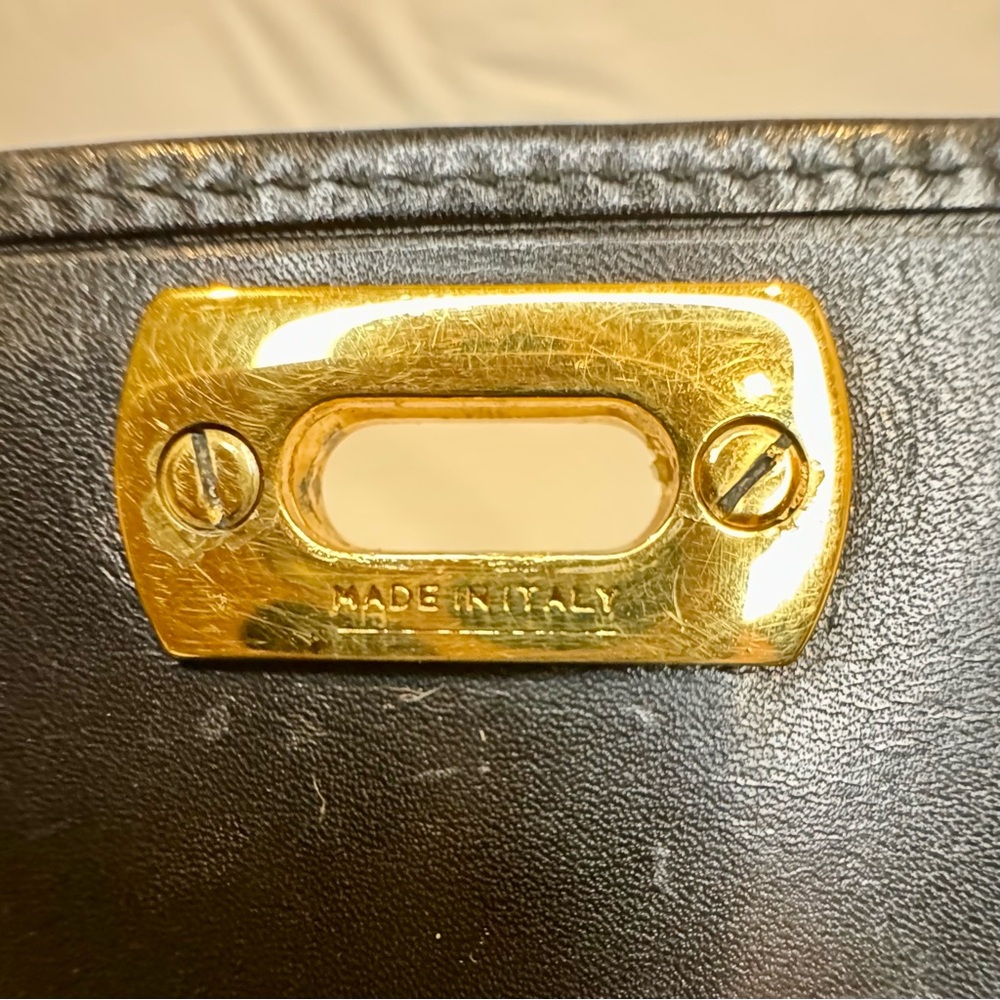 Salvatore Ferragamo Wallet Black Leather with Gold Hardware - Picture 8 of 11